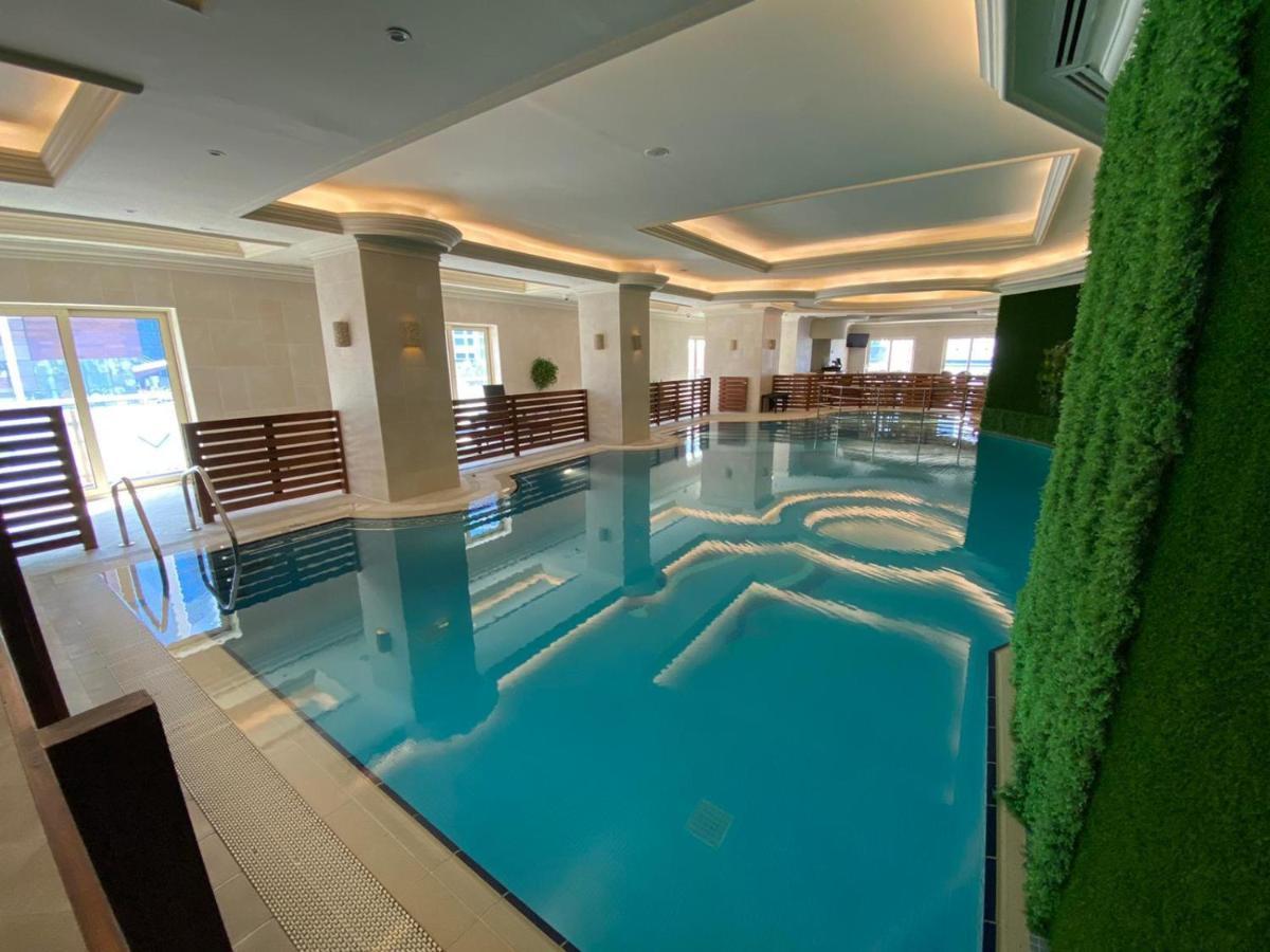Magnum Hotel & Suites West Bay Doha Bagian luar foto