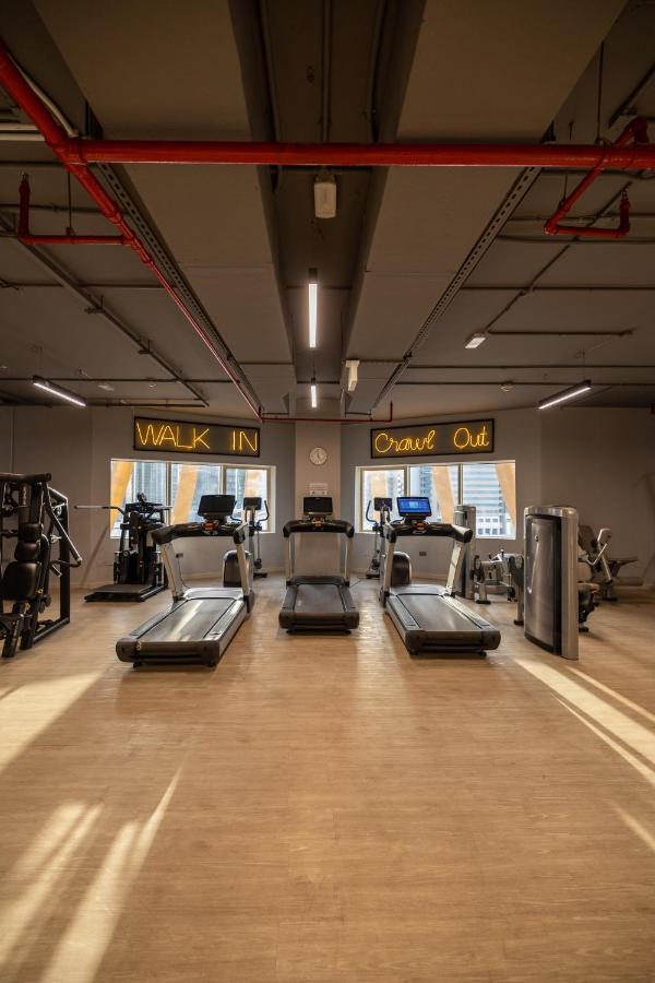 Magnum Hotel & Suites West Bay Doha Bagian luar foto