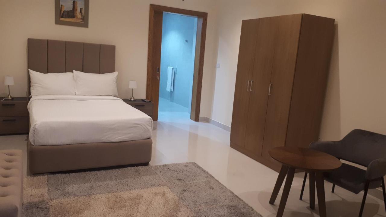 Magnum Hotel & Suites West Bay Doha Bagian luar foto