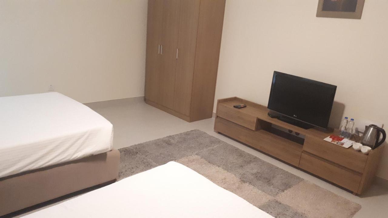 Magnum Hotel & Suites West Bay Doha Bagian luar foto