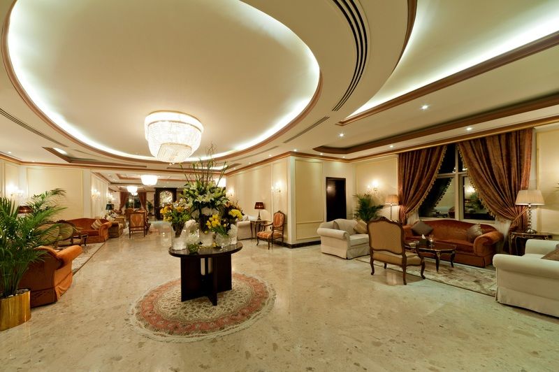 Magnum Hotel & Suites West Bay Doha Bagian luar foto