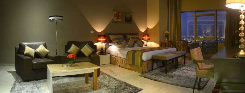 Magnum Hotel & Suites West Bay Doha Bagian luar foto