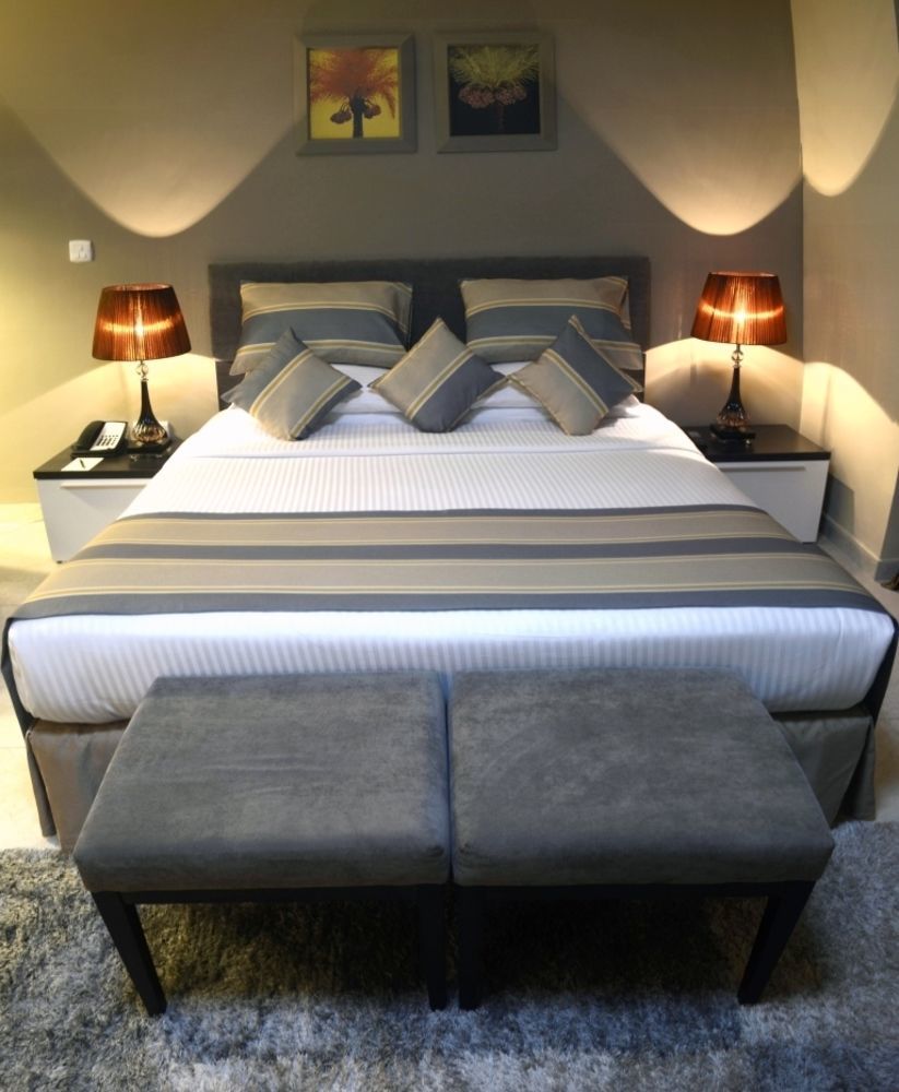 Magnum Hotel & Suites West Bay Doha Bagian luar foto